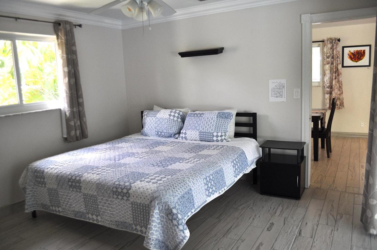 Lovely 3-Bd, Walk To Bars, 9 Min Drive From Beach! Heated Pool. Fort Lauderdale Bagian luar foto